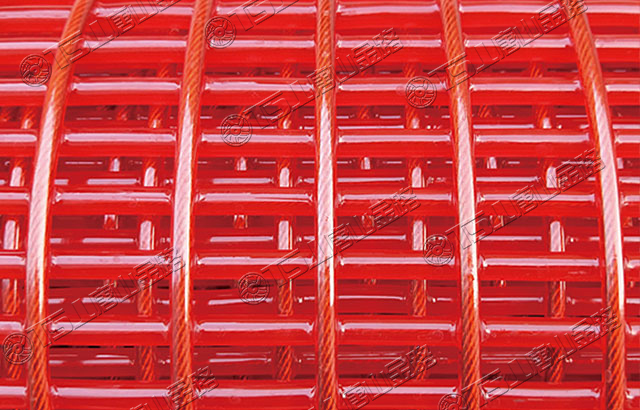 篩分設備選用聚氨酯篩網，高耐磨、壽命長