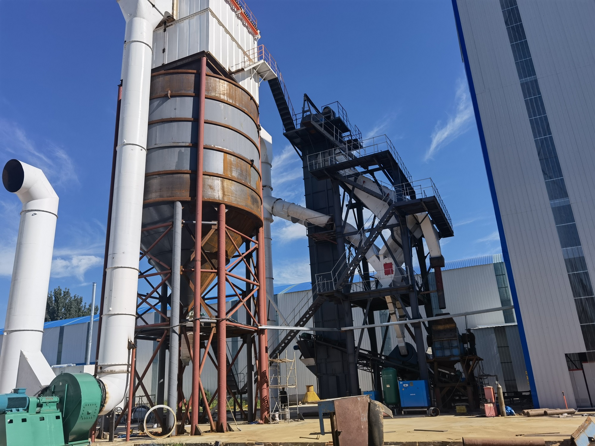 多項(xiàng)重大基建項(xiàng)目開工，制砂樓助力砂石供給！