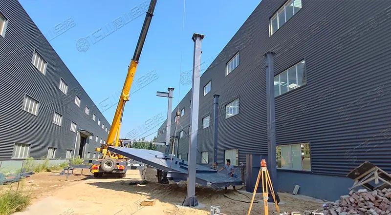 唐山金路廠(chǎng)區(qū)打造小型制砂樓，供客戶(hù)帶料試機(jī)