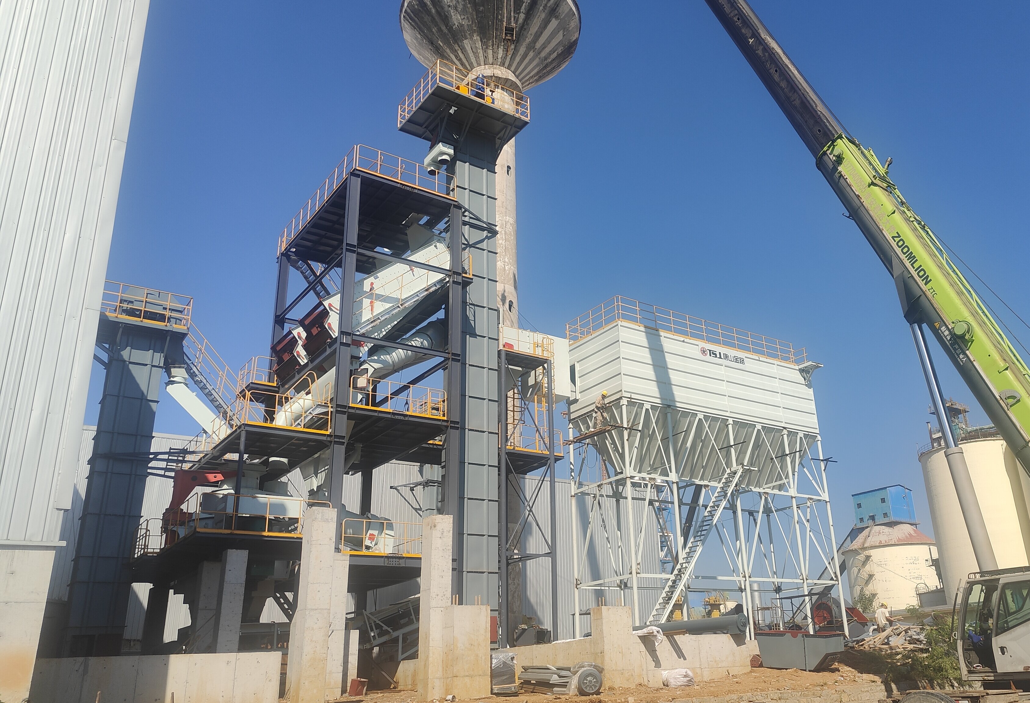 制砂樓石粉制砂：先篩后破，從源頭降低主機(jī)能耗